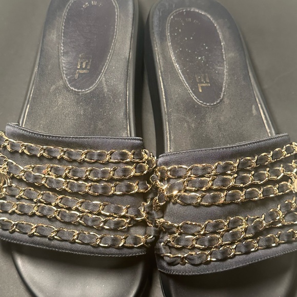 Chanel Navy Slides size 38 - Picture 6 of 9